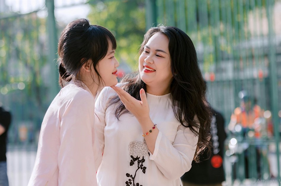 Attitude Poetry in Urdu